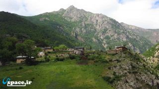 نمای روستای زیبا و پلکانی یوج -  اقامتگاه بوم گردی نسا - تنکابن - مازندران